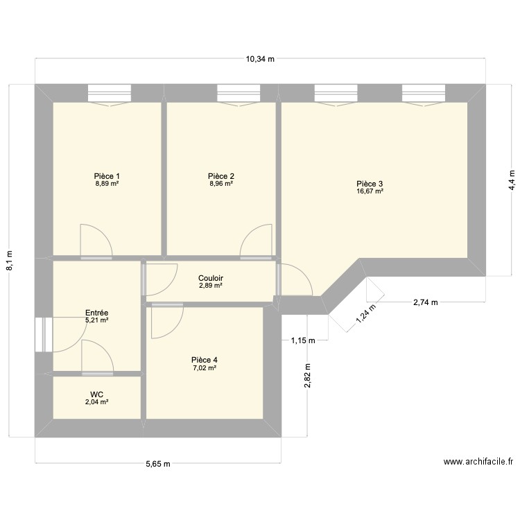 Fraternelle. Plan de 7 pièces et 52 m2