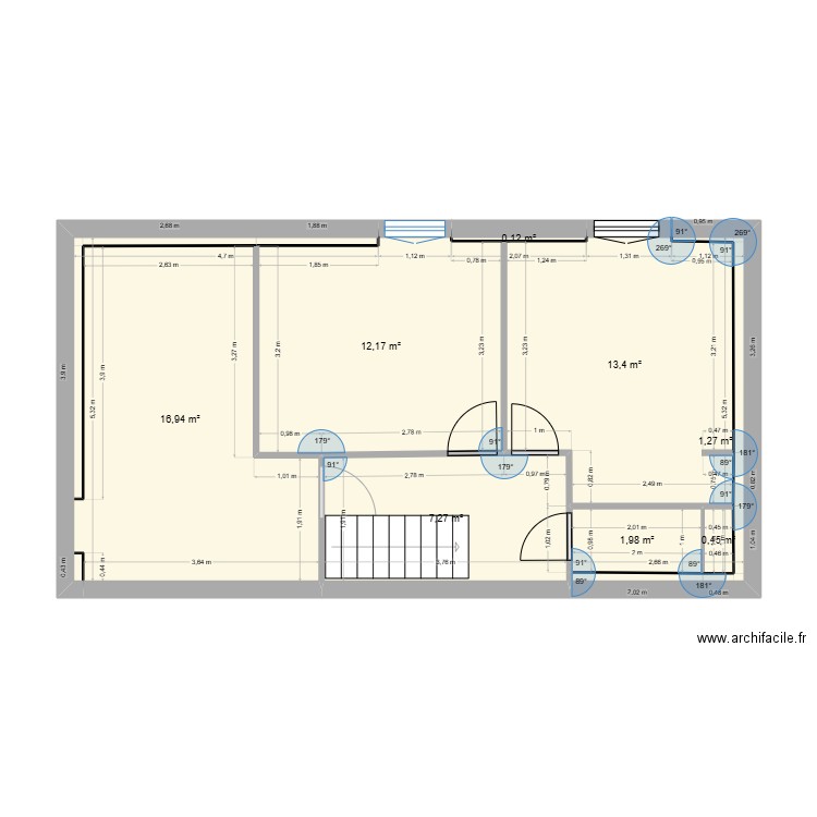 etage. Plan de 8 pièces et 54 m2