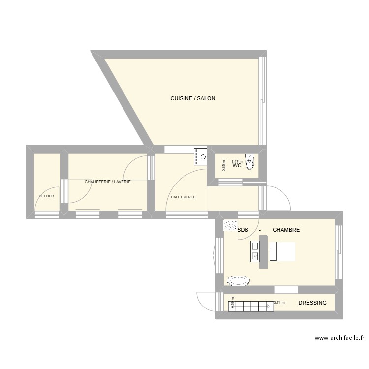 RDC vieux. Plan de 7 pièces et 36 m2