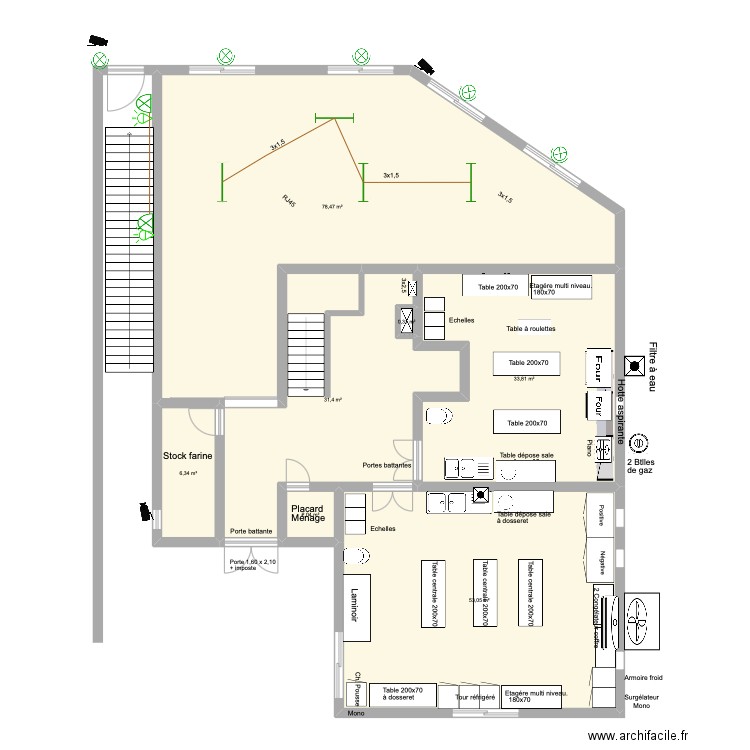 Bâtiment employés RDC Electricité 1-1. Plan de 7 pièces et 205 m2