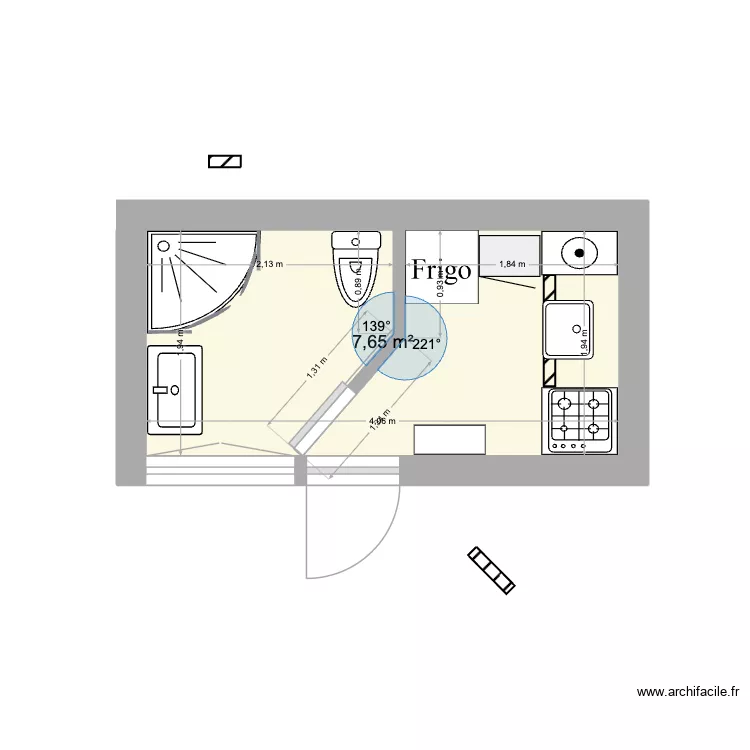 cuisne d'ete. Plan de 1  et 8 m²