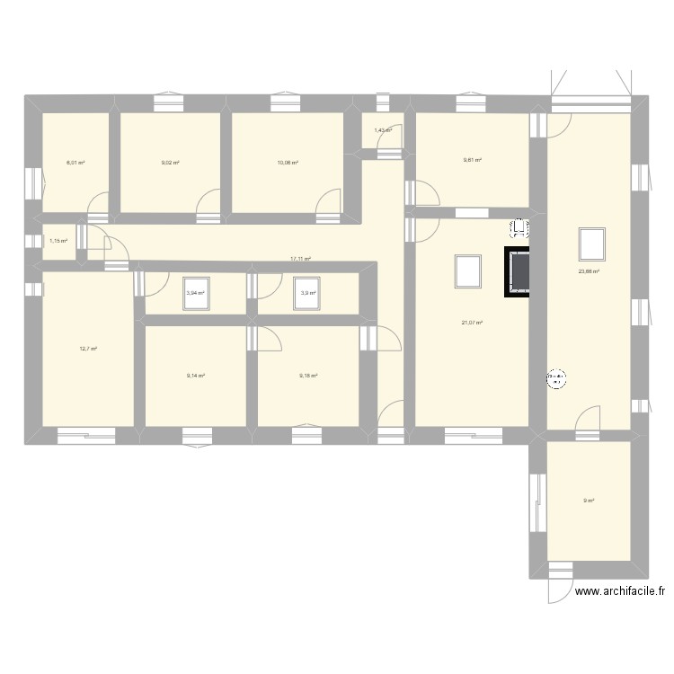 MAISON 1. Plan de 15 pièces et 147 m2
