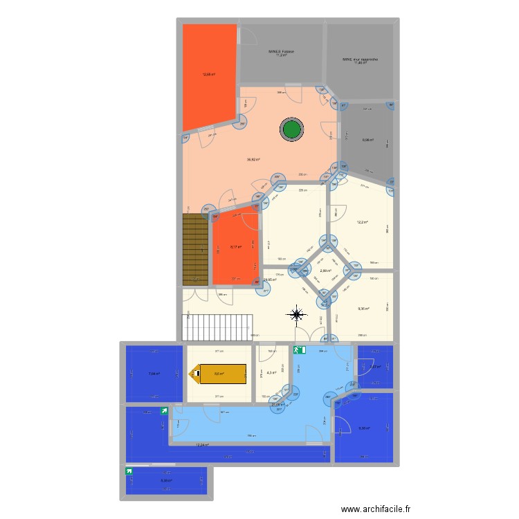 Montagne Marais v3. Plan de 18 pièces et 216 m2