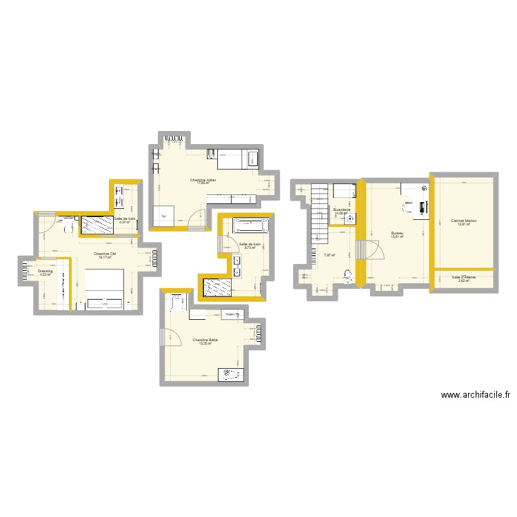 Pièce Torcé. Plan de 11 pièces et 110 m2