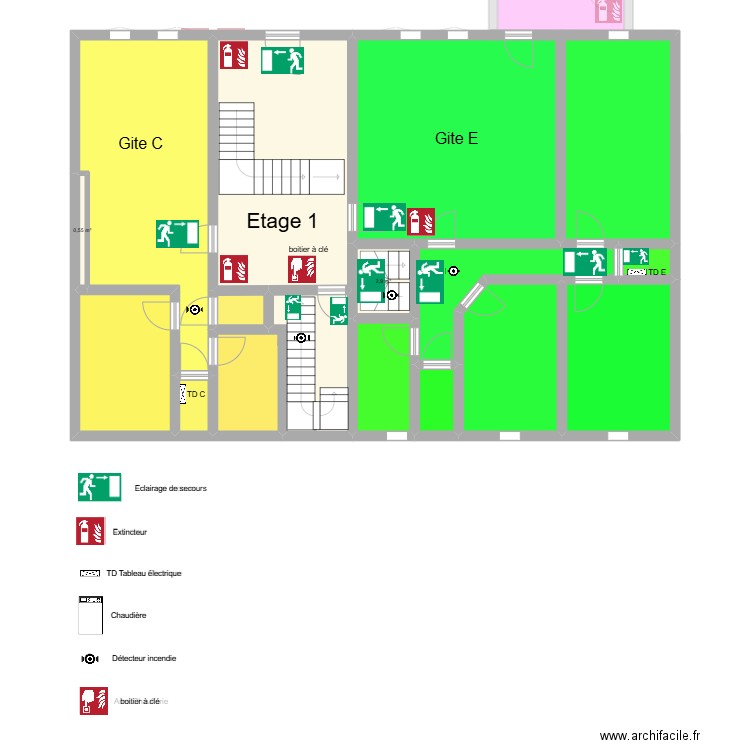 implantation secours. Plan de 41 pièces et 539 m2