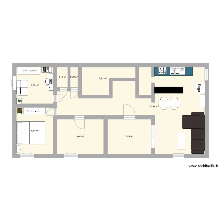 Appartement. Plan de 8 pièces et 71 m2