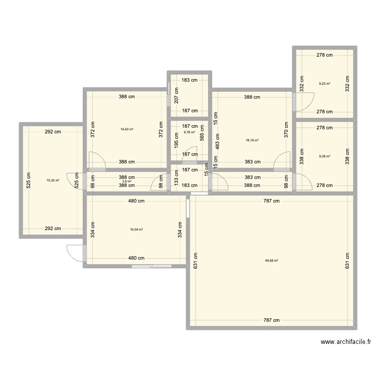 ProjetoMeio. Plan de 9 pièces et 146 m2