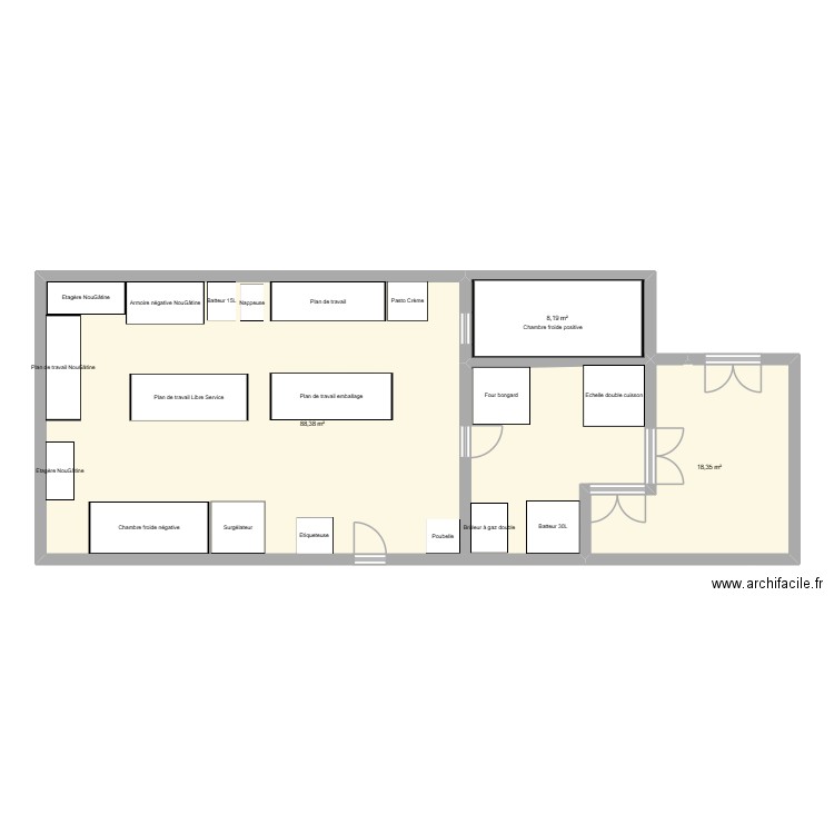 Laboratoire pâtisserie. Plan de 3 pièces et 115 m2