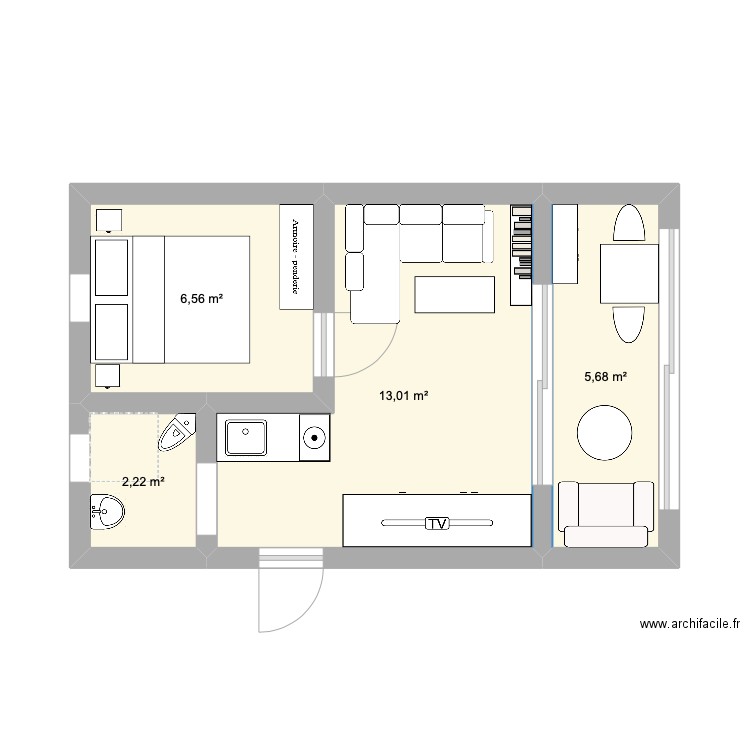 appartement carro. Plan de 4 pièces et 27 m2