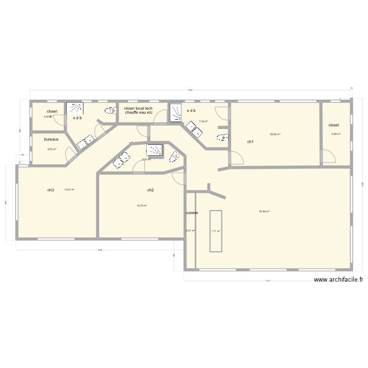 maison autocade  v4. Plan de 11 pièces et 160 m2