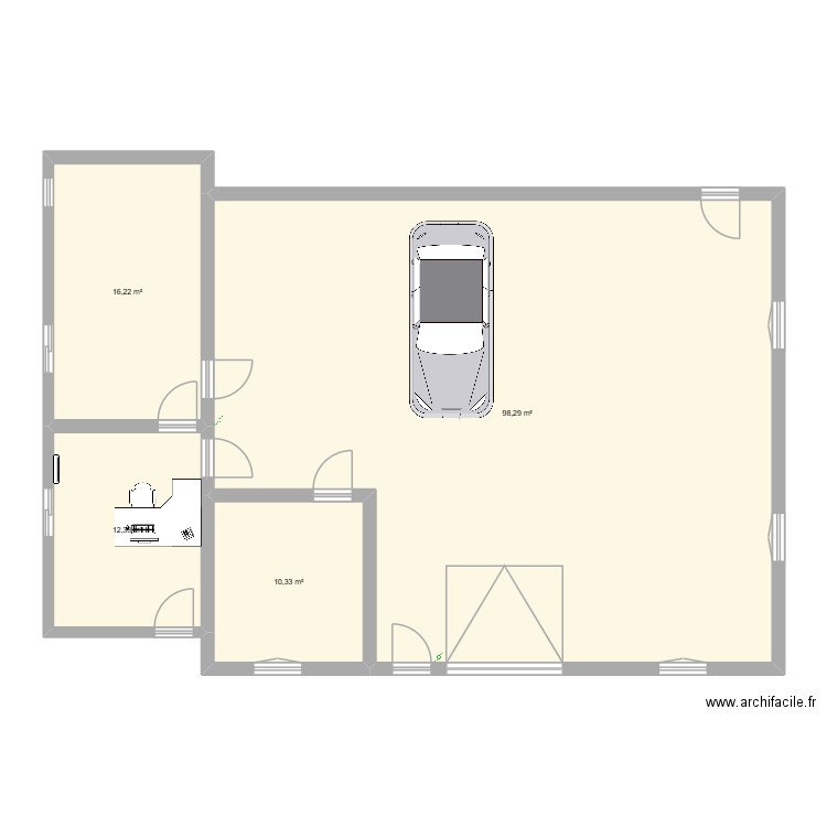 Hangar. Plan de 4 pièces et 137 m2