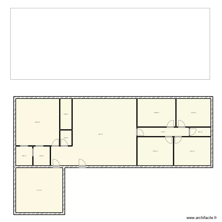 xxx. Plan de 13 Pièces et 220 m² xxx. Plan de 13 Pièces et 220 m²