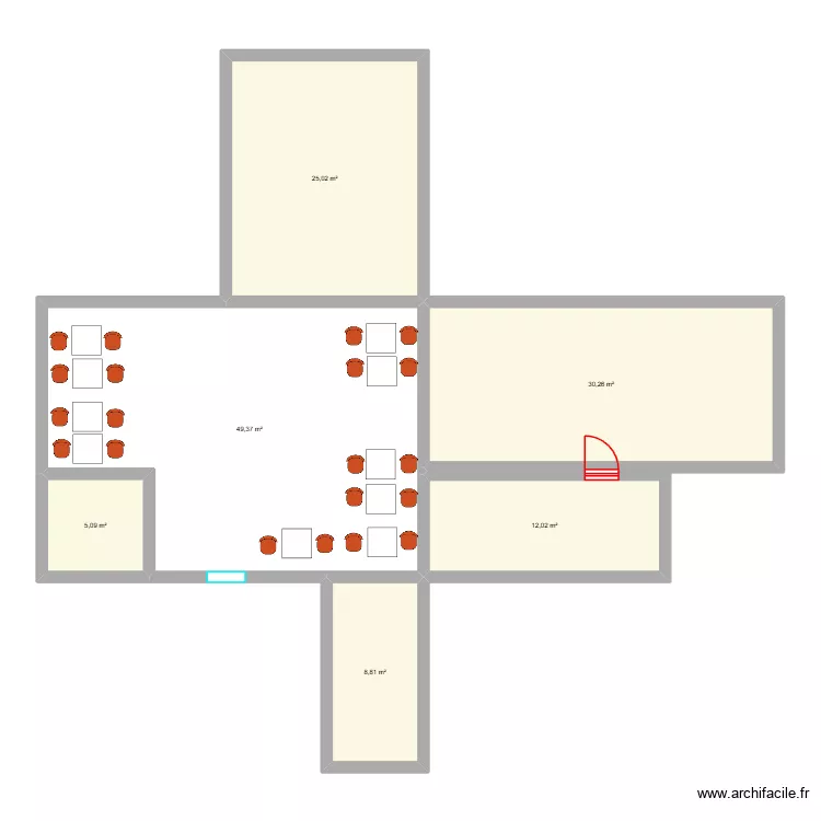 Plan du restaurant. Plan de 6  et 131 m²
