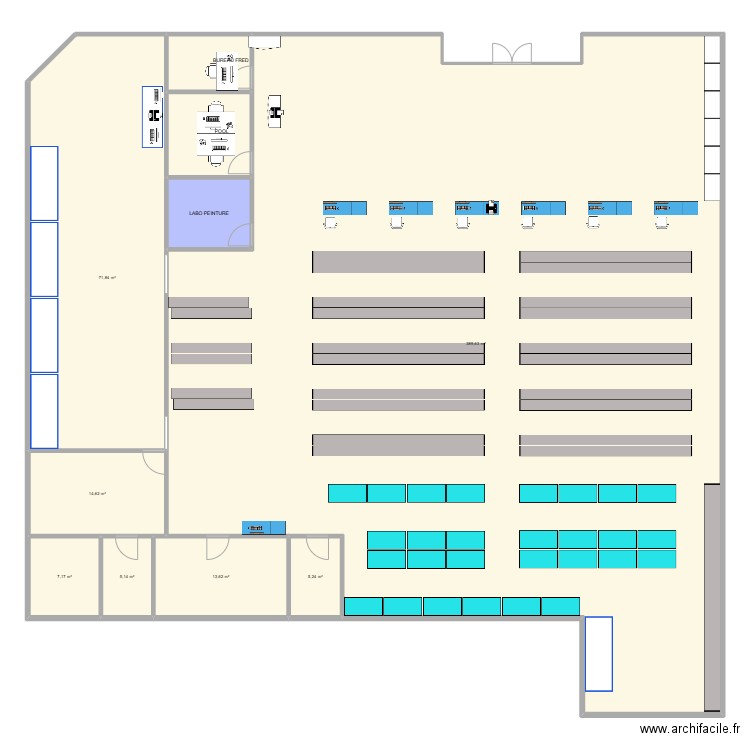 Rodez. Plan de 10 pièces et 530 m2