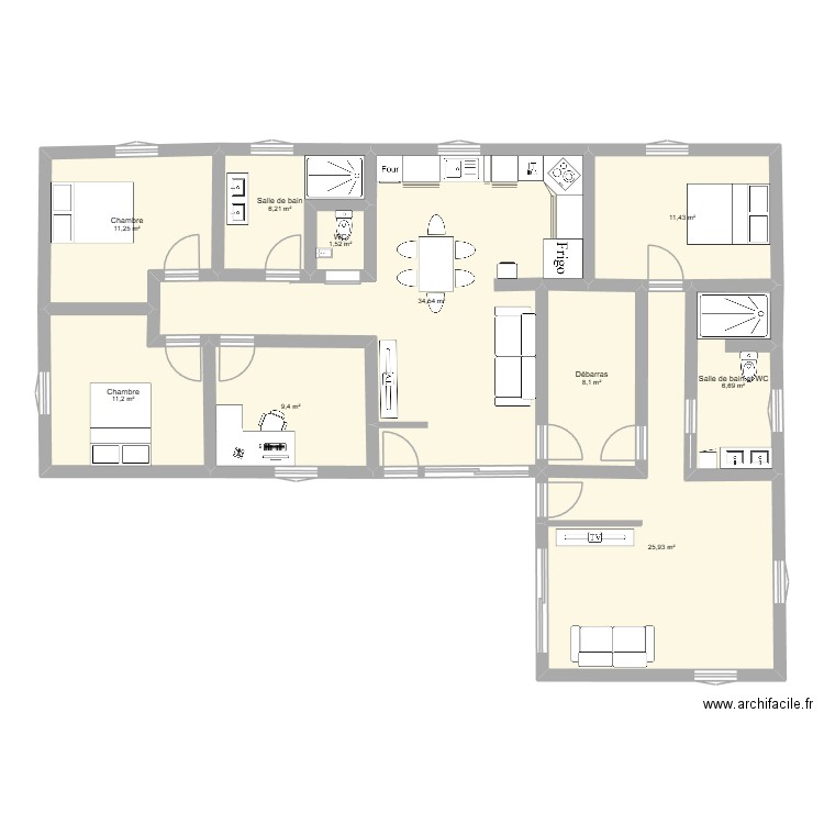 Etxe partekatua 3. Plan de 10 pièces et 126 m2
