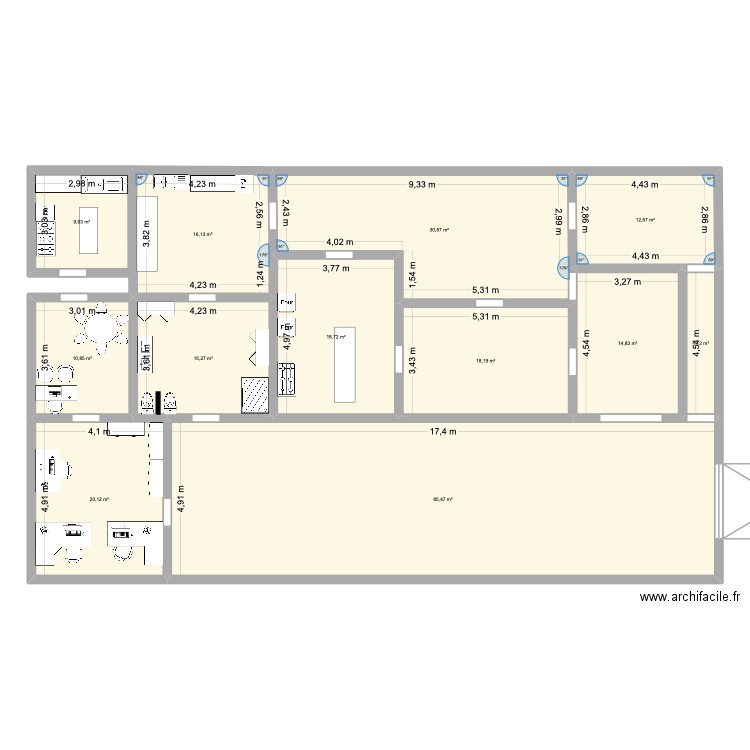 labo traiteur. Plan de 12 pièces et 256 m2