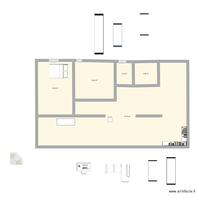 appartement moyen. Plan de 5 pièces et 118 m2