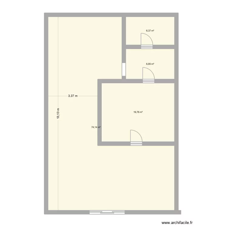 Boutique. Plan de 4 et 107 m² Boutique. Plan de 4 et 107 m²