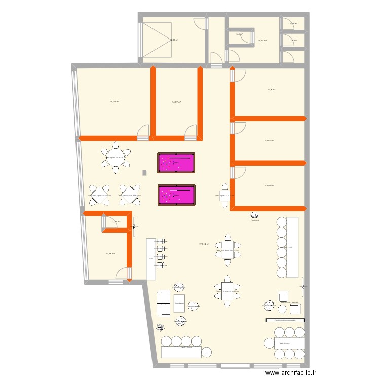 Zeeman N. Modji. Plan de 13 pièces et 306 m2