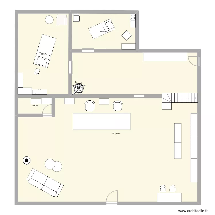 clinic. Plan de 4  et 222 m²