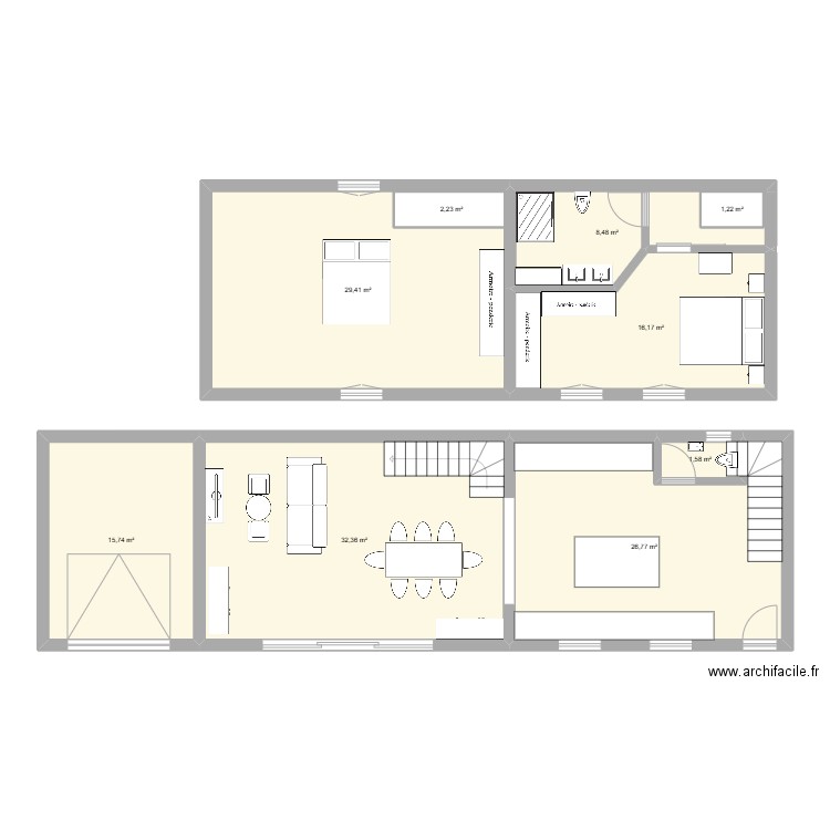 Maison Principale. Plan de 9 pièces et 136 m2