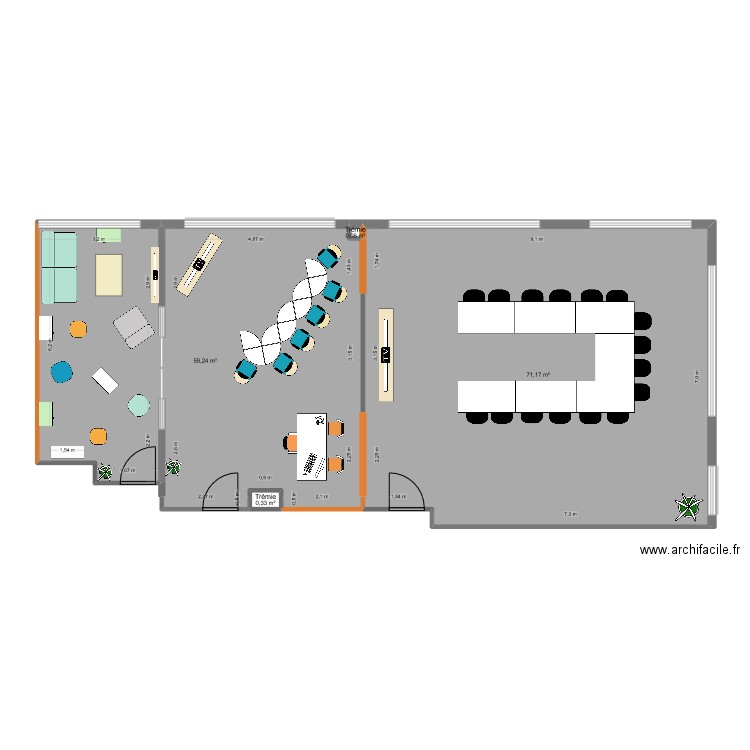 Salles média. Plan de 4 pièces et 131 m2