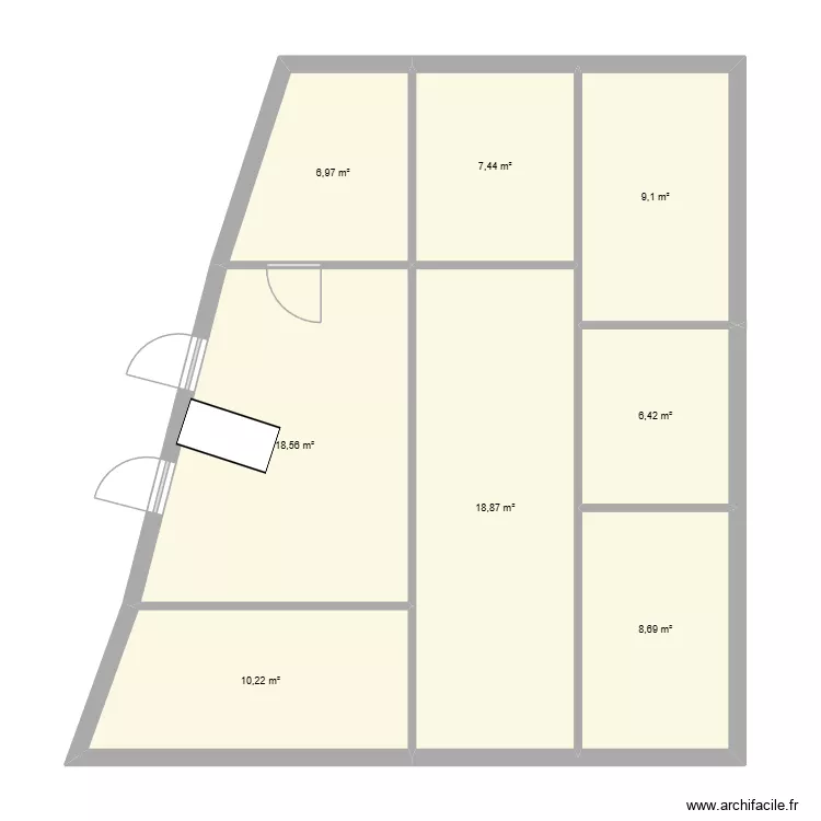 LBC Paris. Plan de 8  et 86 m²