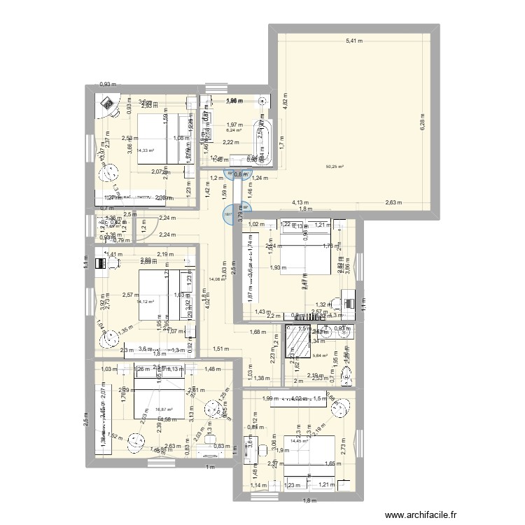 CRIS 1. Plan de 9 pièces et 138 m2