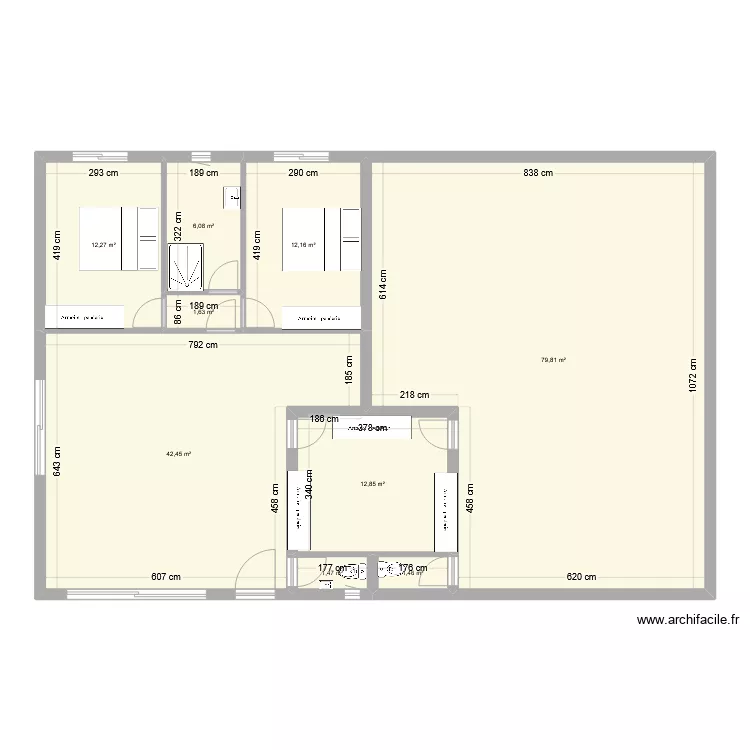 Lucile maison. Plan de Lucile maison. Plan de