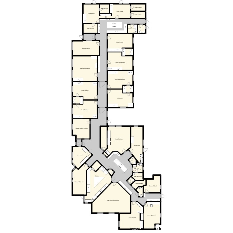Plan d'évacuation - CPE Auetissatsh - Partie 1. Plan de 43 pièces et 947 m2