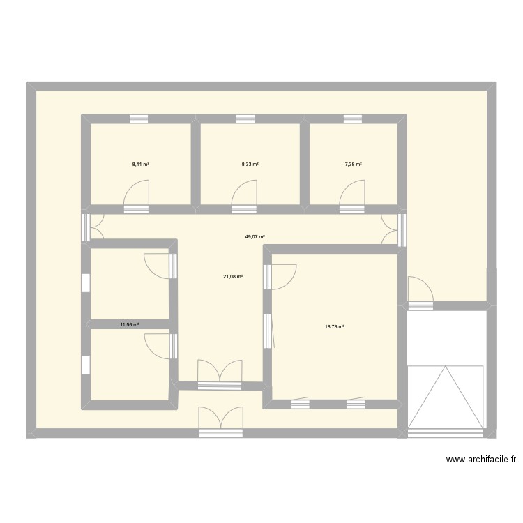 sama keur. Plan de 7 pièces et 125 m2