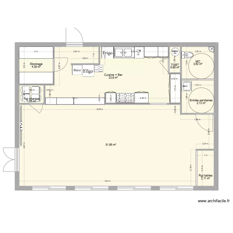 Projet foyer. Plan de 8 pièces et 92 m²