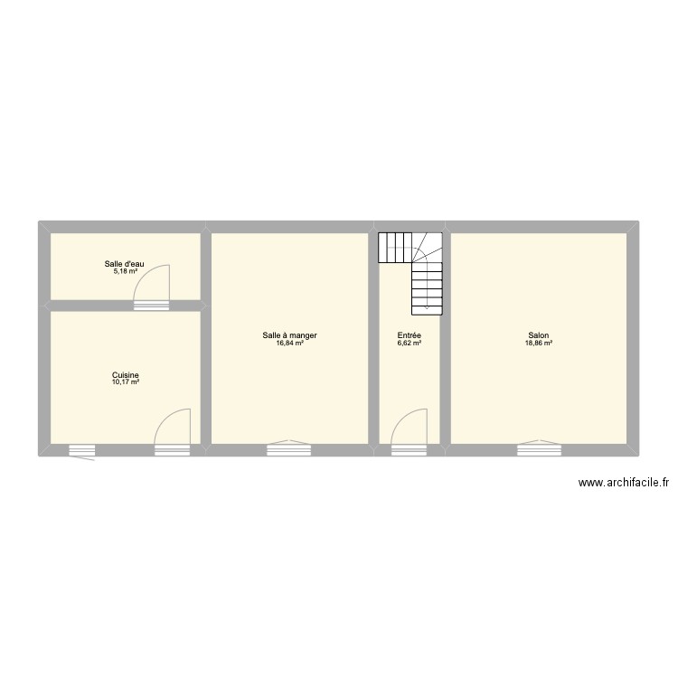 RDC. Plan de 5 pièces et 58 m2