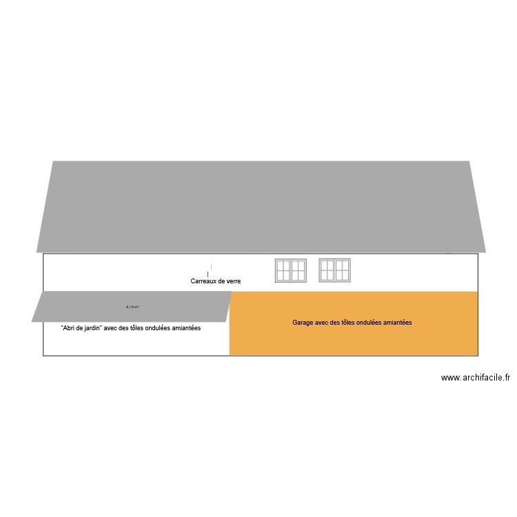 facade arrière maison - avant travaux. Plan de 0 pièce et 0 m2