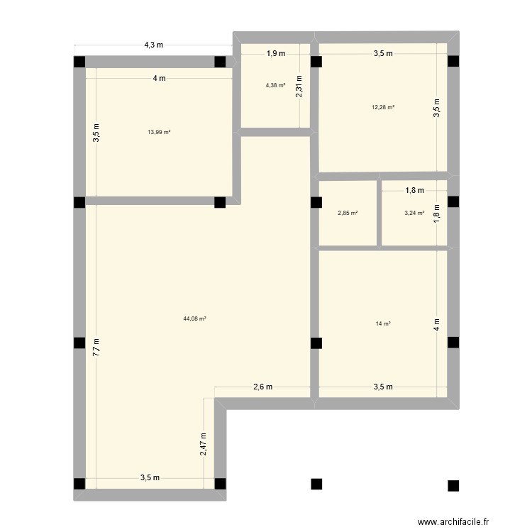 ppp. Plan de 7 pièces et 95 m2