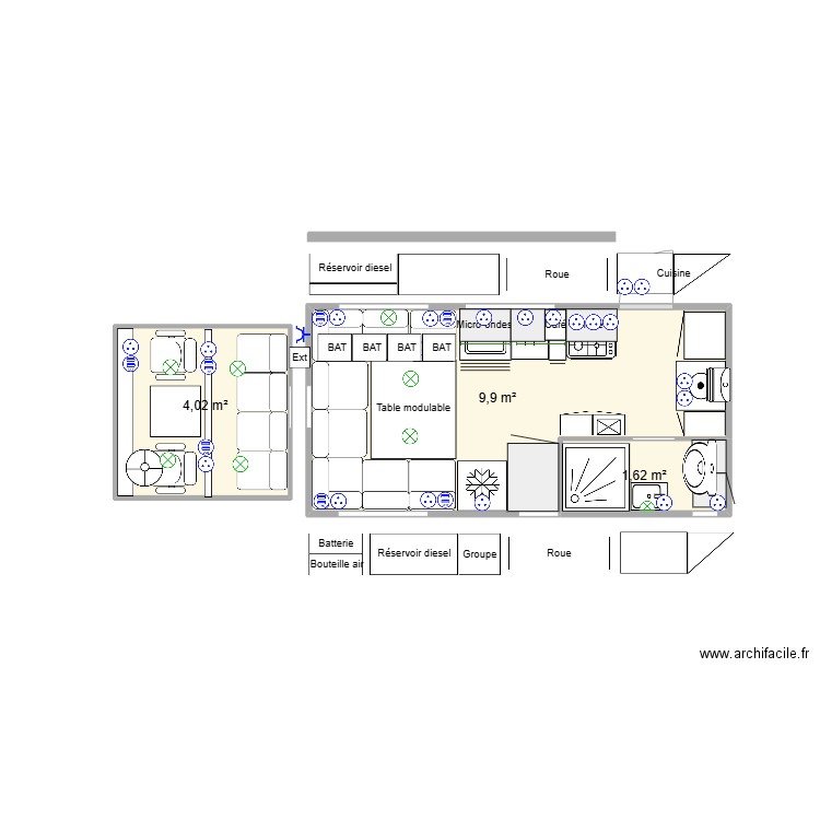 Cellule 5000 porte arrière. Plan de 3 pièces et 16 m2