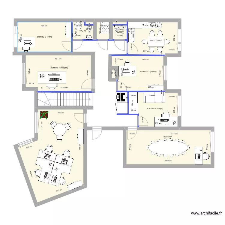BUREAUX VF SANS FOND V2 sans mobilier. Plan de 