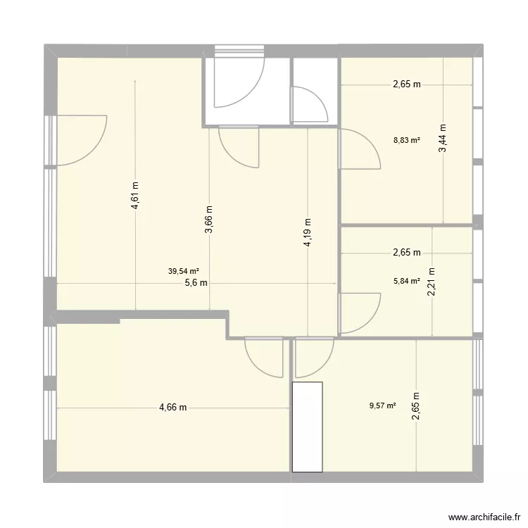 Th&eacute;o. Plan de 4  et 64 m²