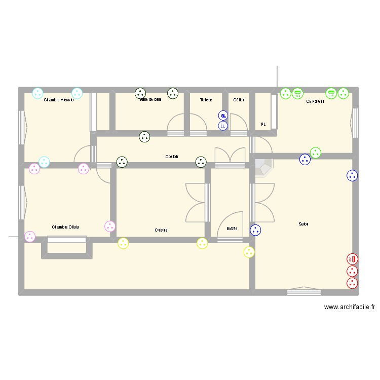 MAISON. Plan de 14 pièces et 125 m2
