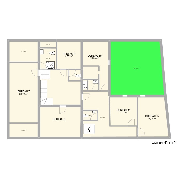 Arcueil étage cabinet médical. Plan de 15 pièces et 200 m2