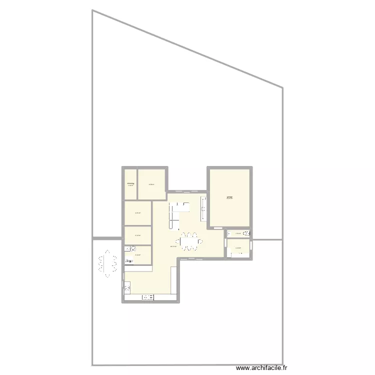 Maison numéro 2. Plan de 9 et 121 m² Maison numéro 2. Plan de 9 et 121 m²