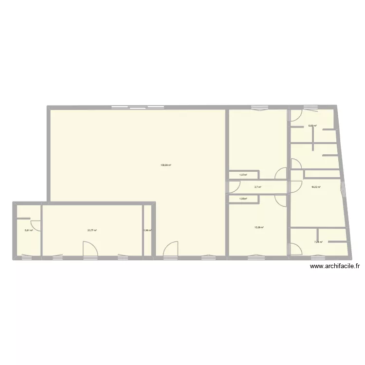 boulangerie. Plan de 11  et 196 m²