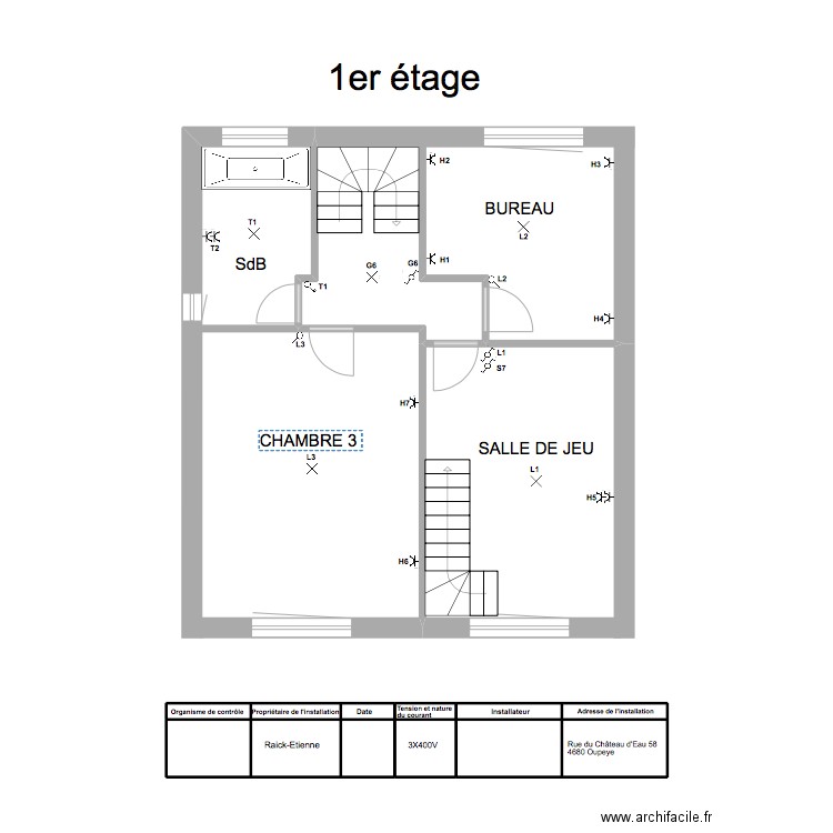 1ème étage. Plan de 11 pièces et 12 m2