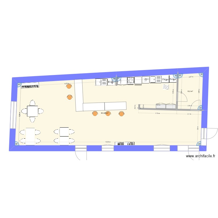 Bar avec nouveau bar. Plan de 2 pièces et 87 m2