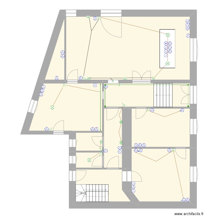 Bureau PF et Marie. Plan de 10 pièces et 134 m2