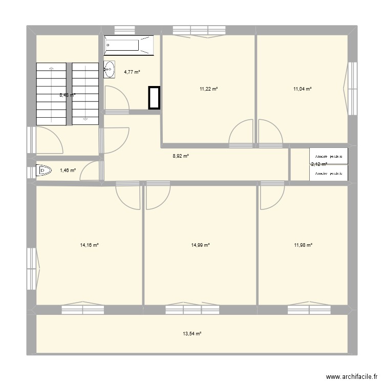 1er etages. Plan de 11 pièces et 103 m2