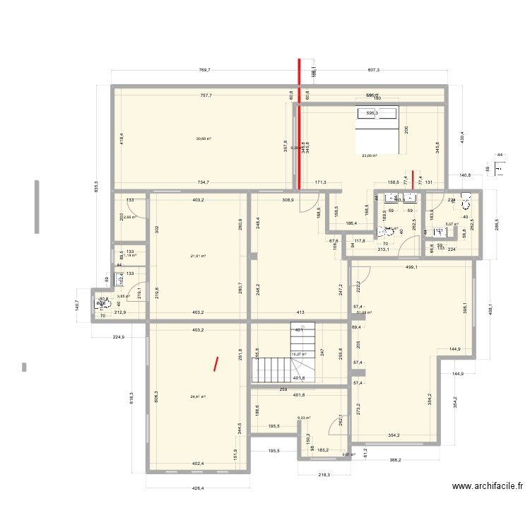 PLAM defi1. Plan de 15 pièces et 194 m2