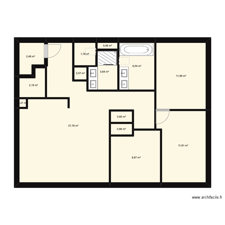 T4 modifié. Plan de 14 pièces et 90 m2