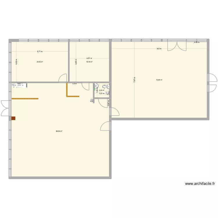 EXISTANT PLANETE BOIS. Plan de 5 et 205 m² EXISTANT PLANETE BOIS. Plan de 5 et 205 m²