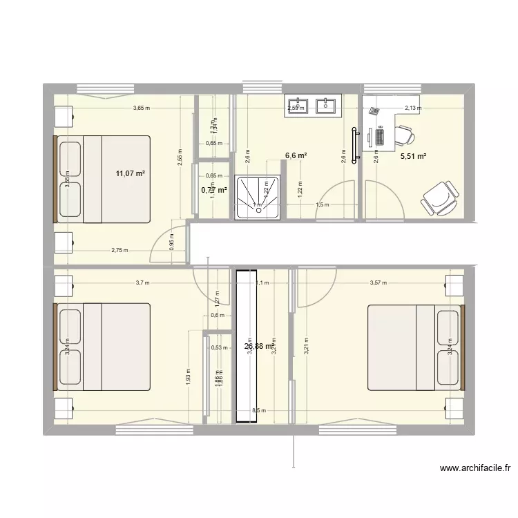 c&ocirc;t&eacute; nuit meubl&eacute;. Plan de 5 Pièces et 51 m²